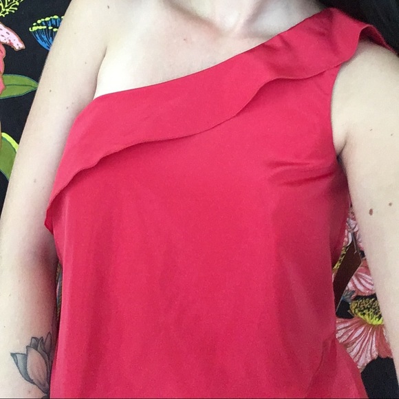Zara Black Or Red One Shoulder Top - Picture 7 of 7